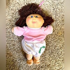 Vintage Cabbage Patch Kid 1984 Girl With Brown hair blue eyes
